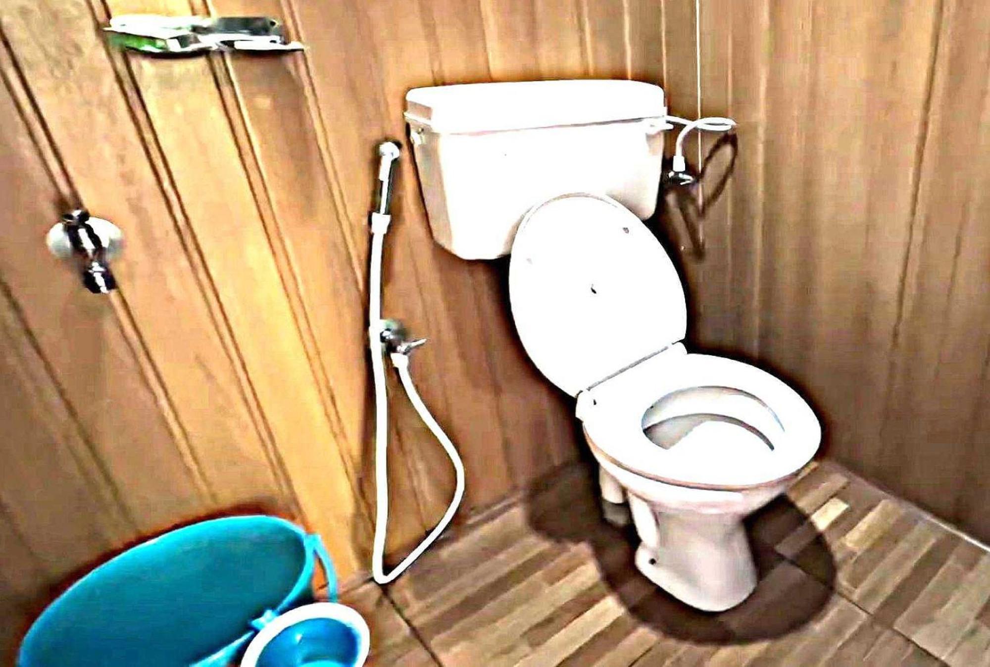 Hotel Palette Magarpatta Near Season Mall *